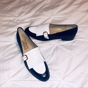 ✨ Salvatore Ferragamo leather loafers: 10 4A